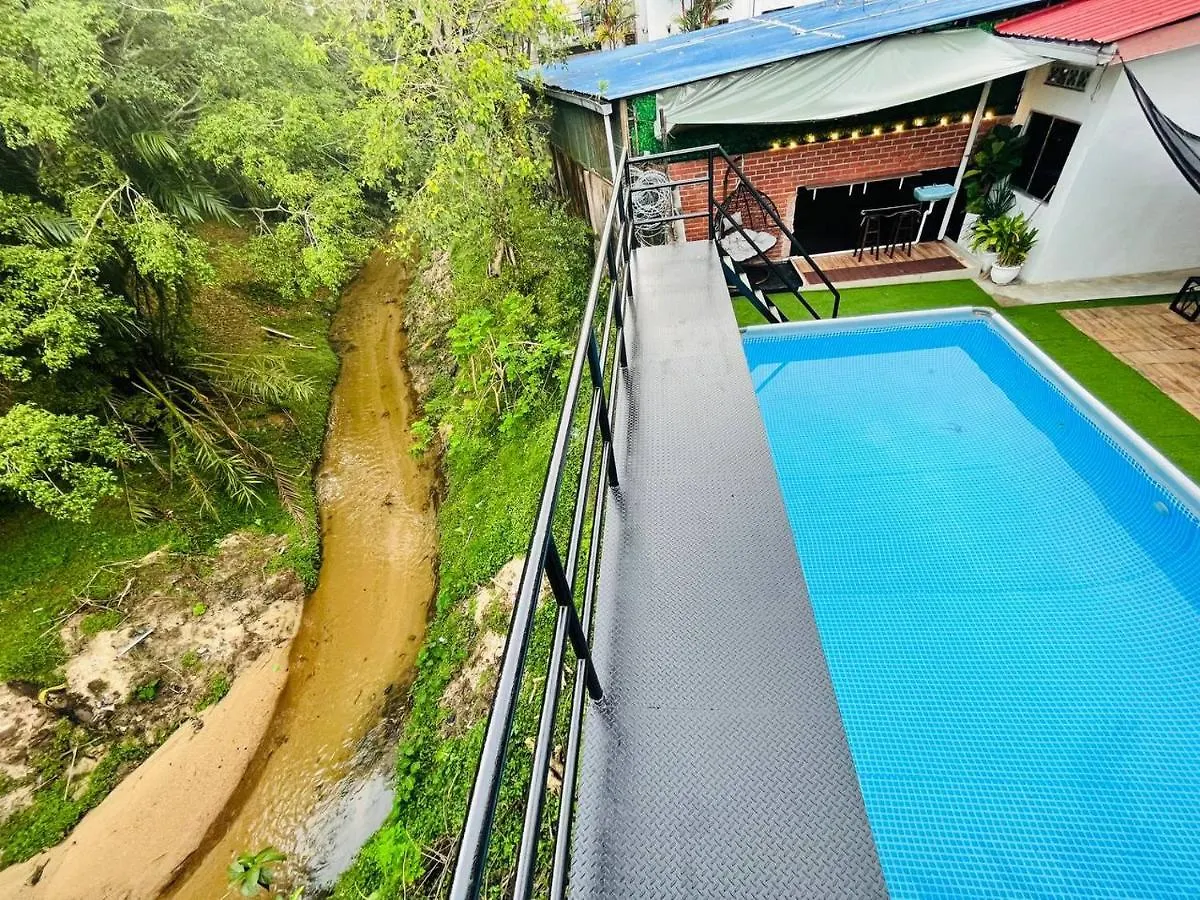 Riverside Botanical Retreat + Nature-Surround Pool +Bbq Patio! Βίλα Τζωρτζ Τάουν