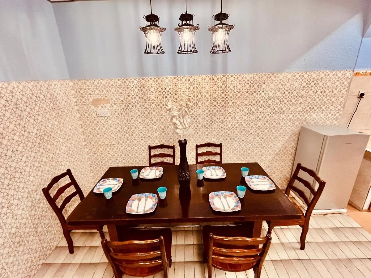 Riverside Botanical Retreat + Nature-Surround Pool +Bbq Patio! Βίλα Τζωρτζ Τάουν